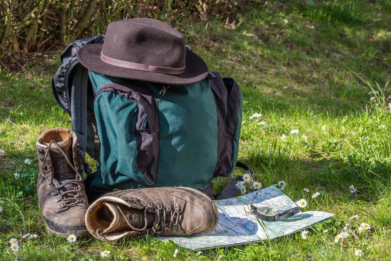 backpack travel in london