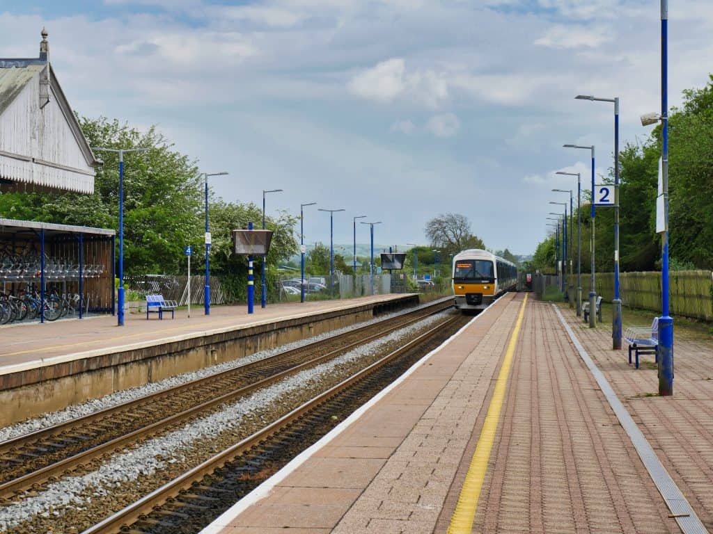 A train approaching a train station