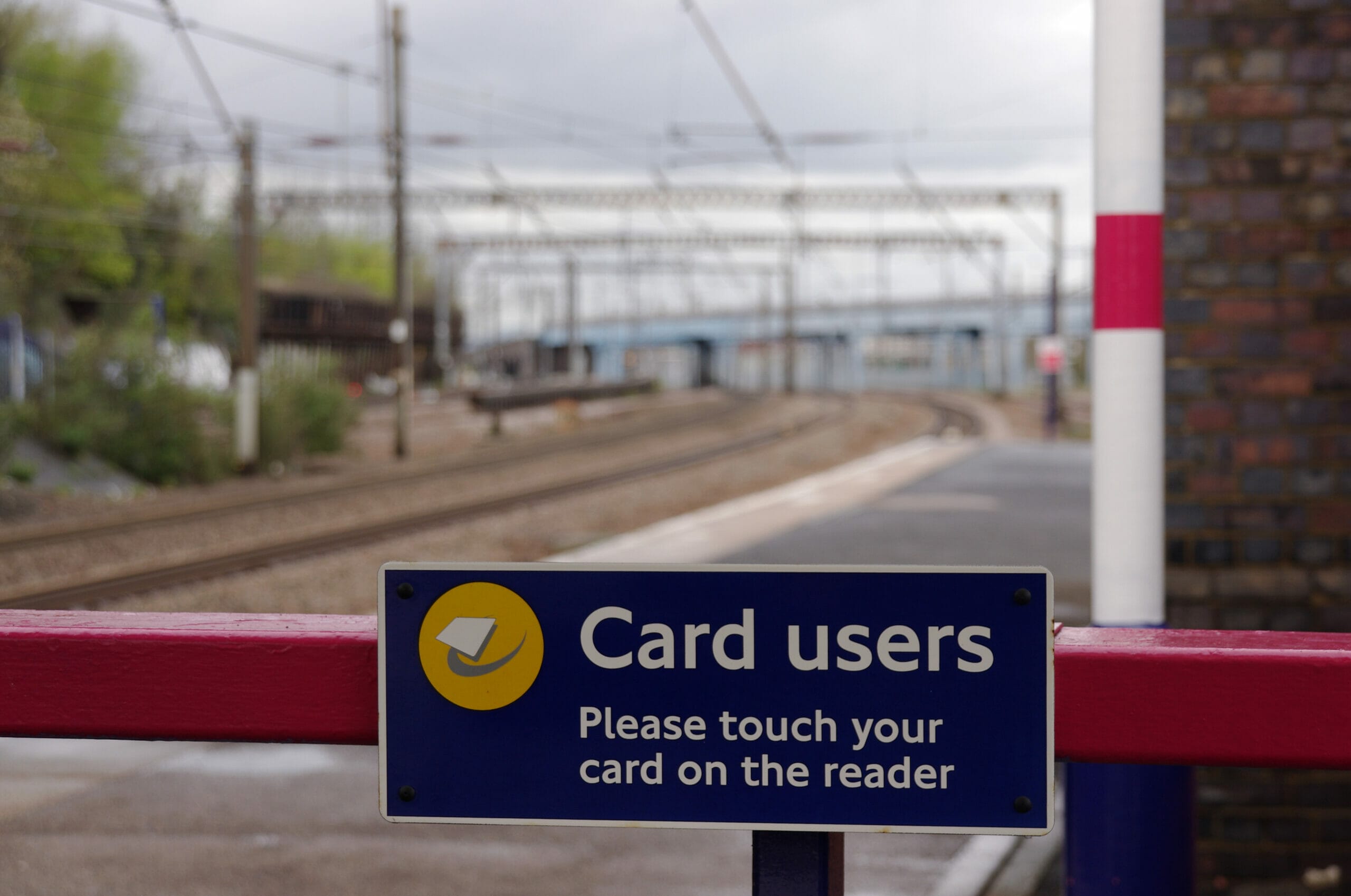 oyster card london visit britain