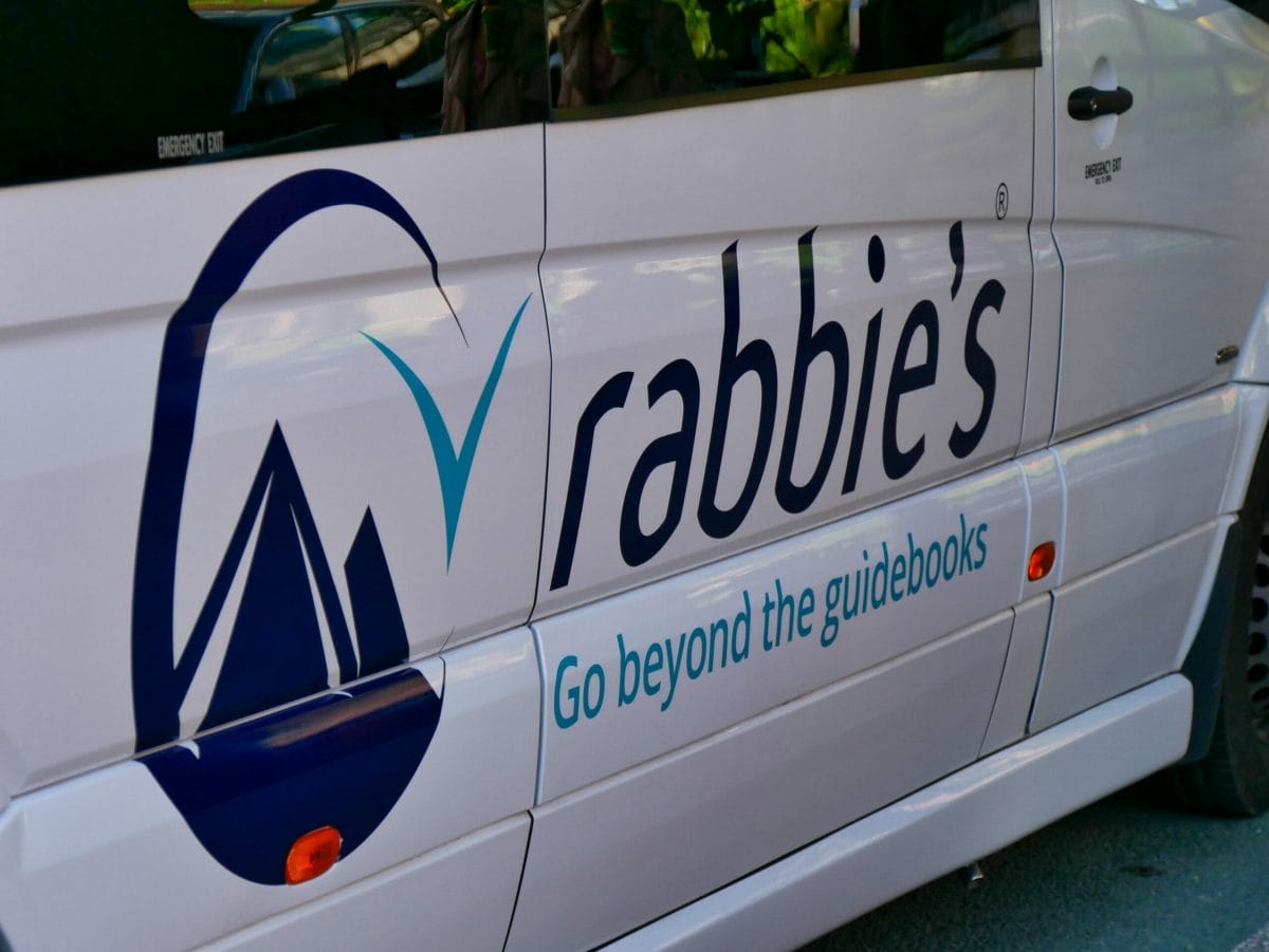 rabbies tours tipping