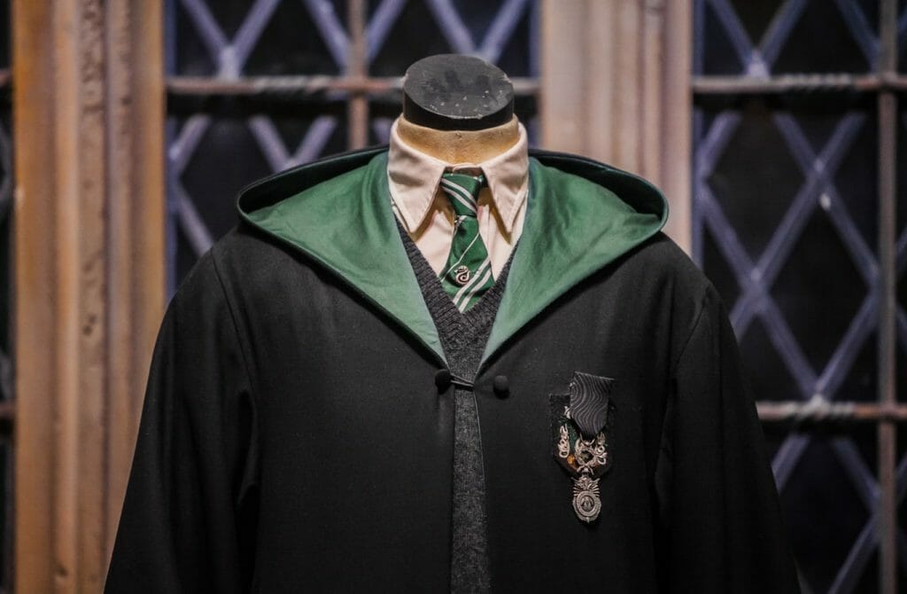 A costume for the Slytherin House from the Harry Potter Studio Tour