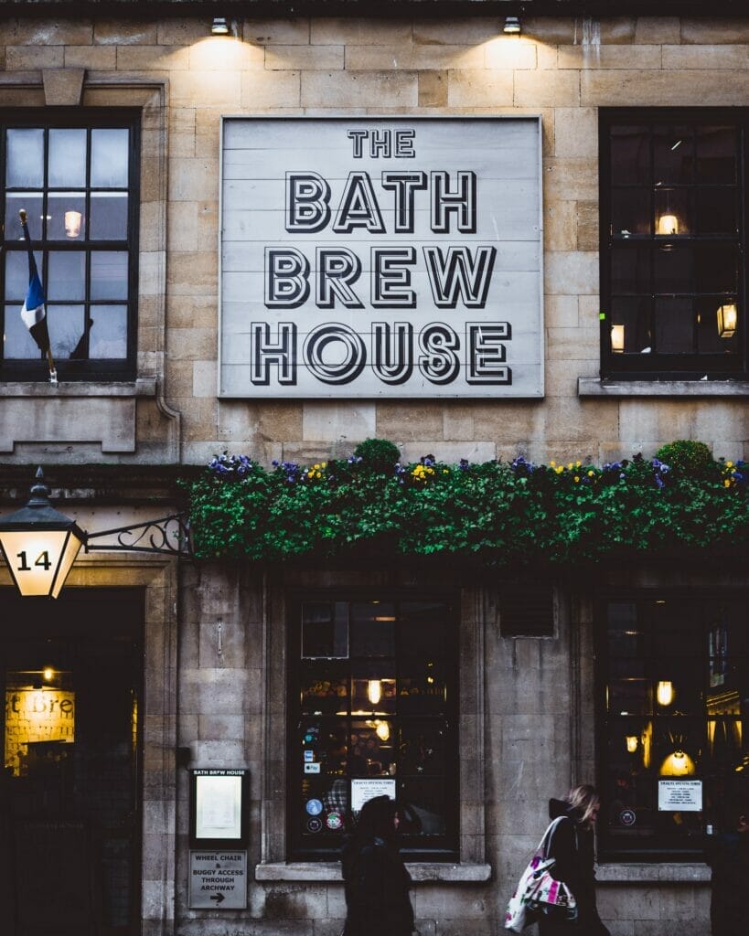 how to visit bath from london