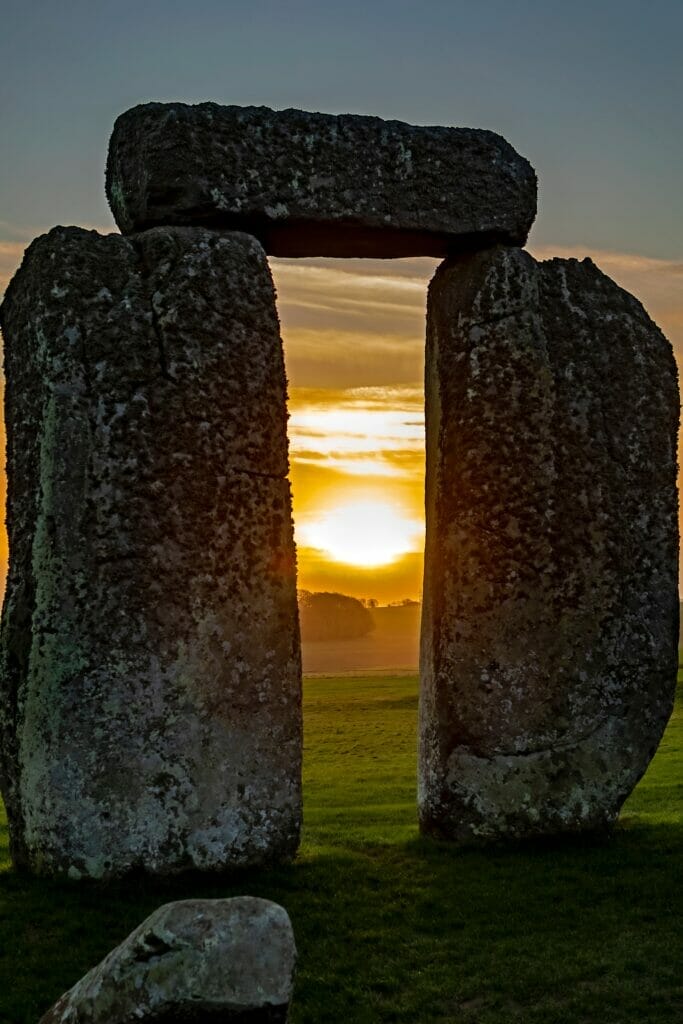 tour from stonehenge from london