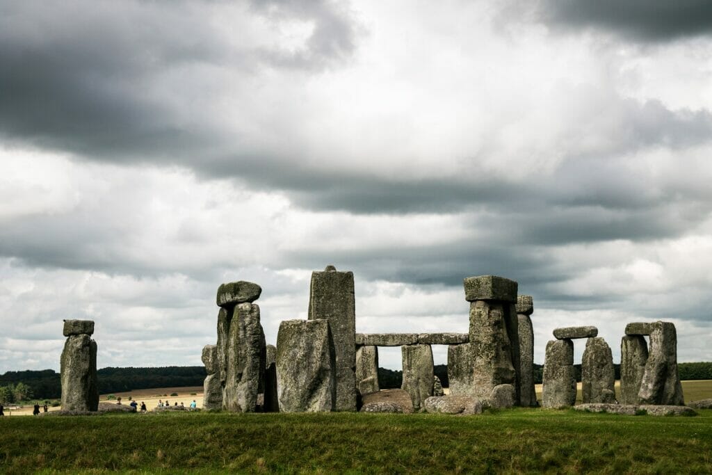 tour from stonehenge from london