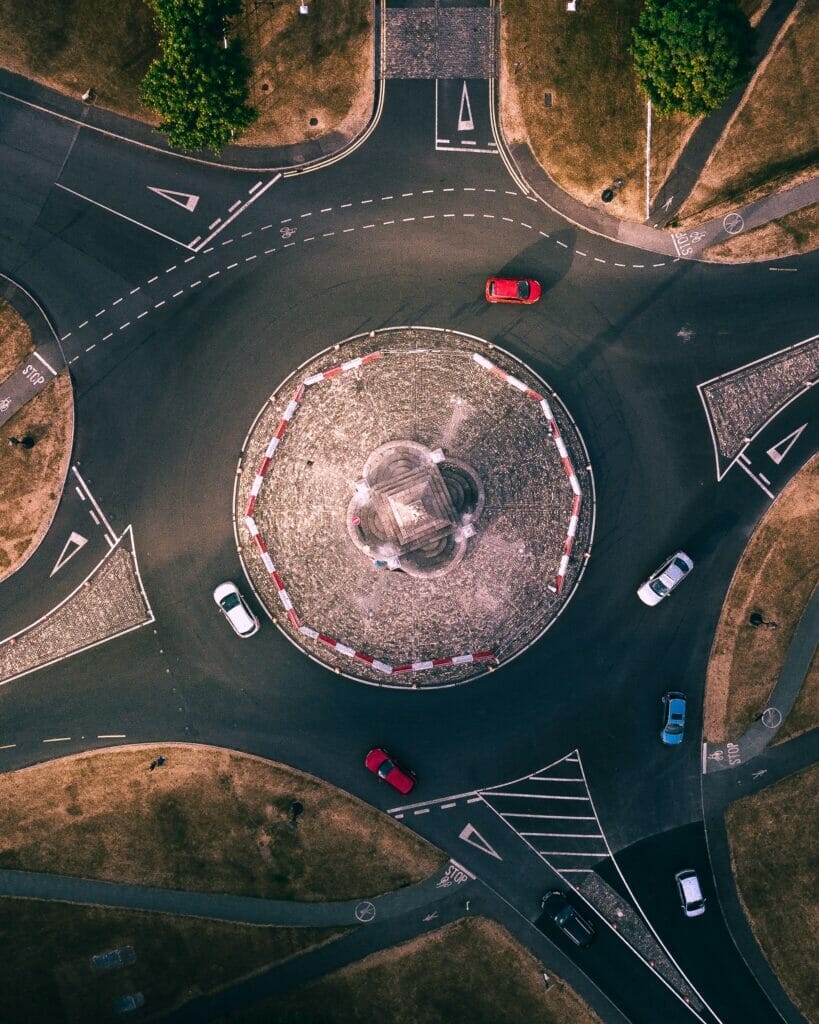 can a tourist drive in uk