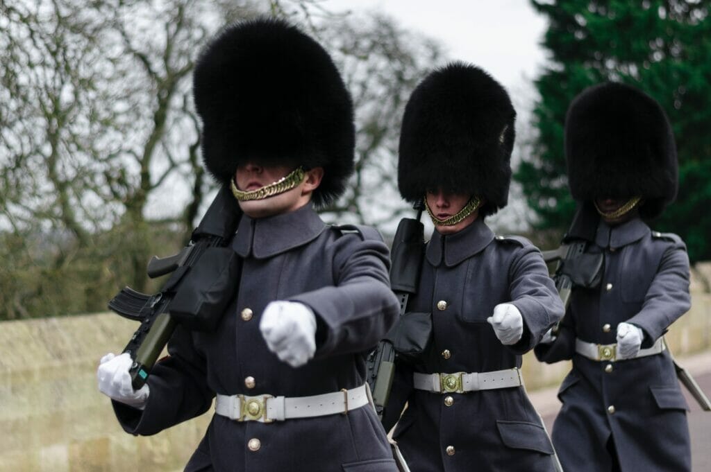 travel from london to windsor castle