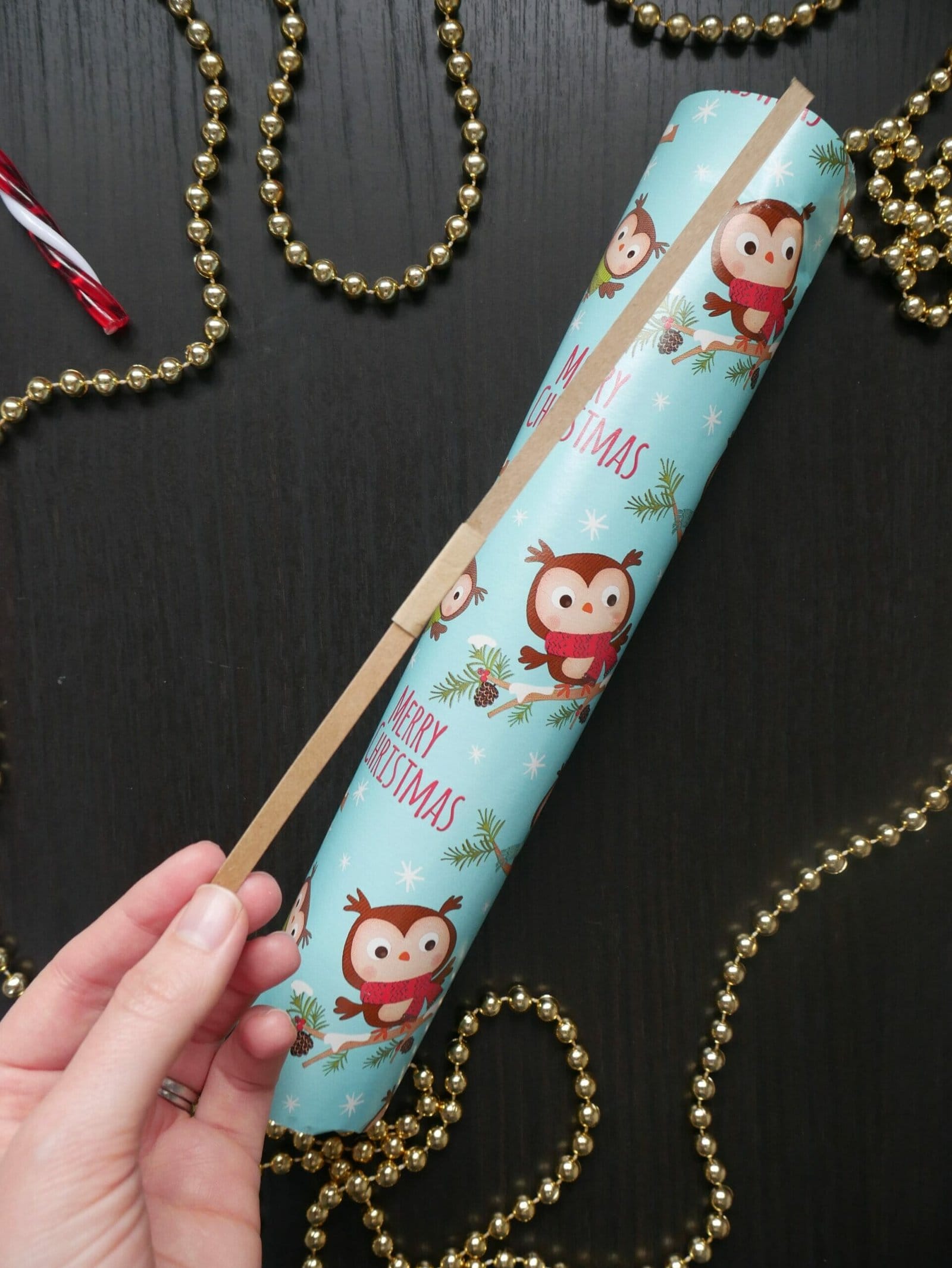 How to Make British Christmas Crackers (easy!) girl gone london