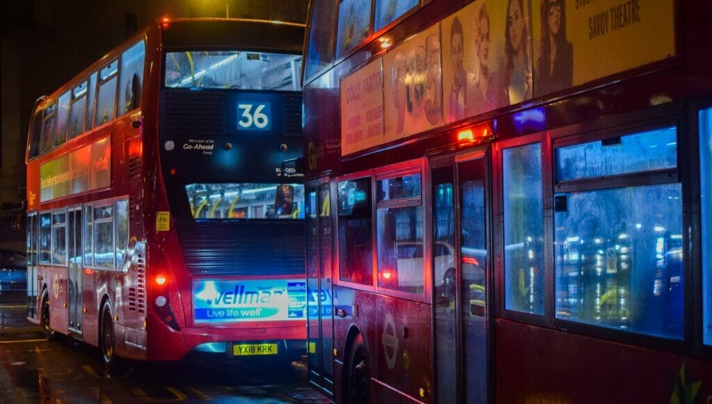 london bus plan trip