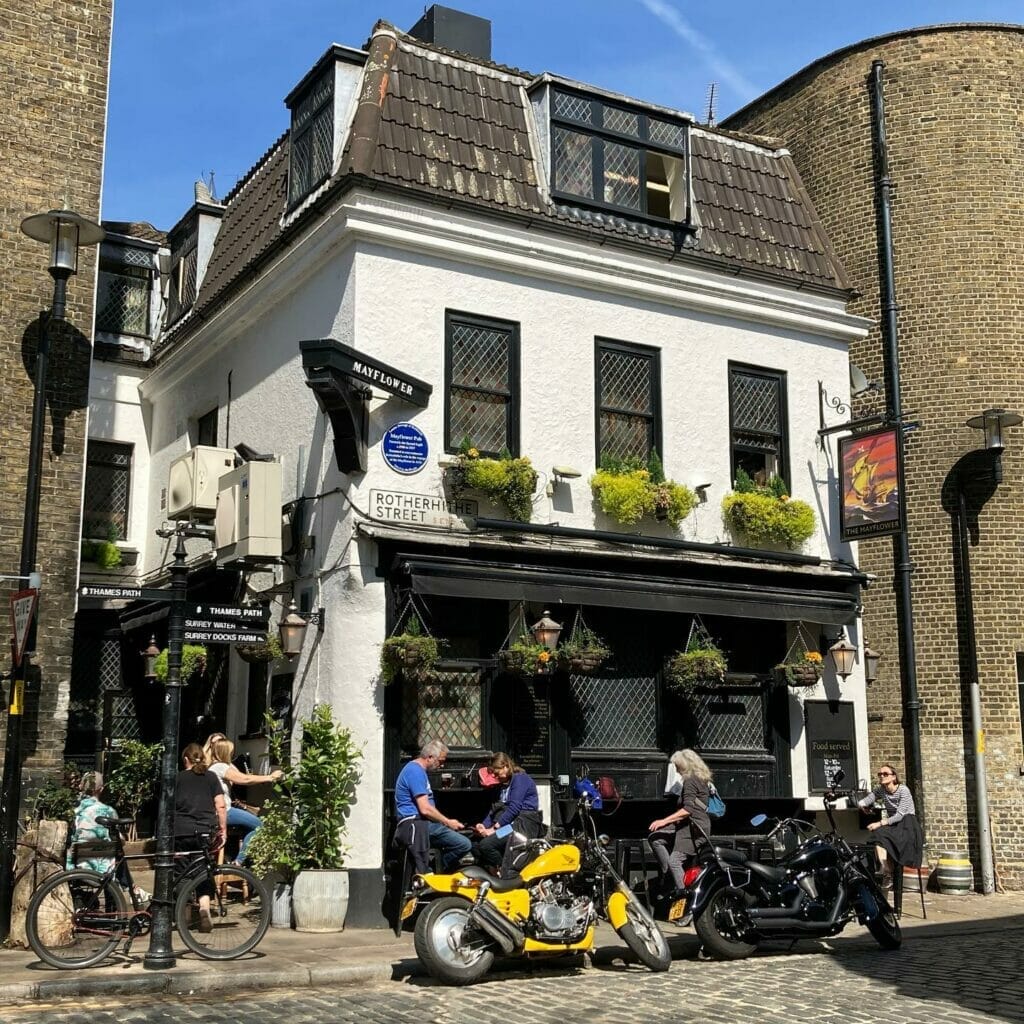 cool pubs to visit in london