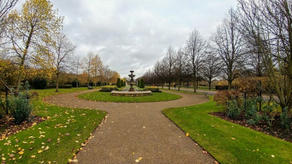 Regents Park 