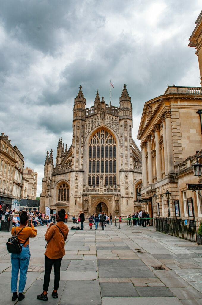 Walking tours of Bath