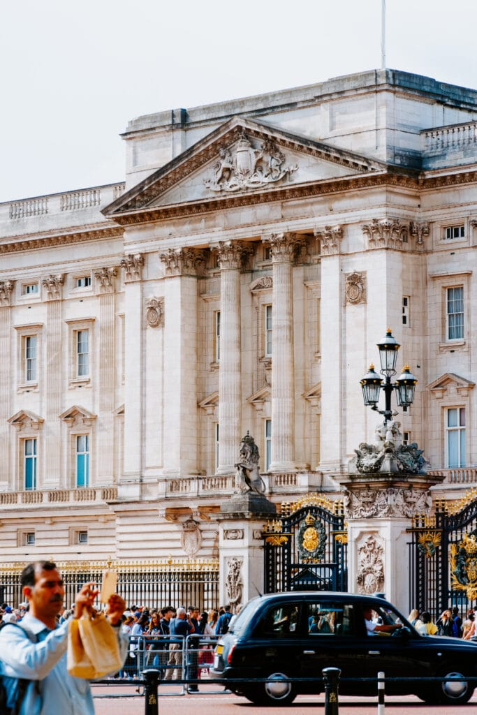 royal tours in london