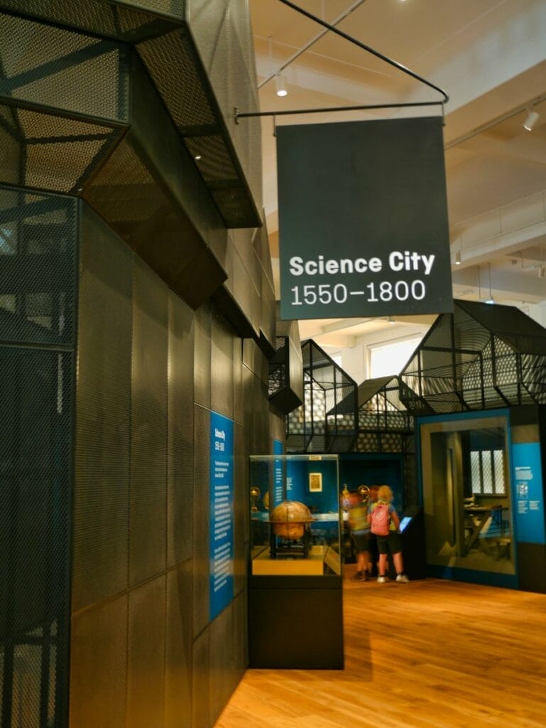 why don't we visit the science museum